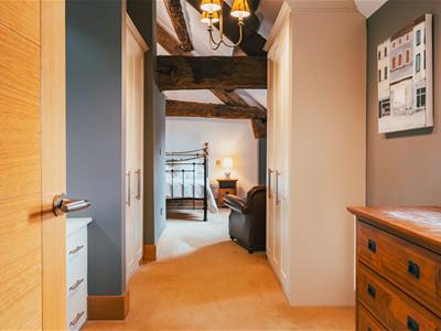 Master Dressing Room (South Barn)